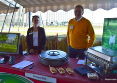 Daniëlle Wansink en Henri Verstappen van KemperKip. 